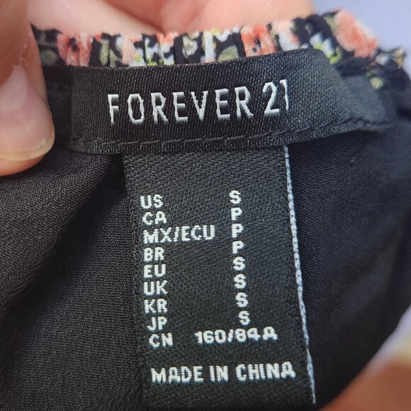 Forever 21 Multicolor Square Neck Crop Top Ditsy Floral Print Blouse - Picture 11 of 12